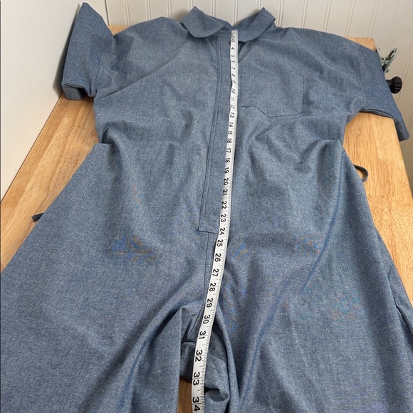 Banana Republic Tie-Waist wide leg Jumpsuit | nwot - Picture 11 of 14